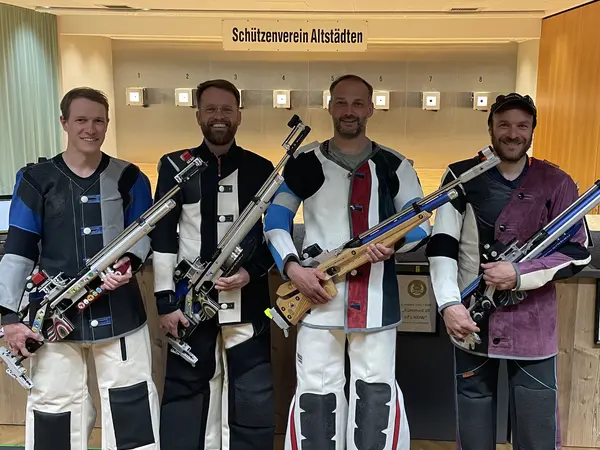 Gausieger 2026 Luftgewehr (v.l. Matthias Füß, Sven Holz, Alexander Rapp und Johannes Fickler)